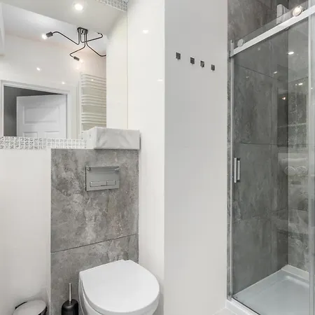 Apartment Markowska By Renters *